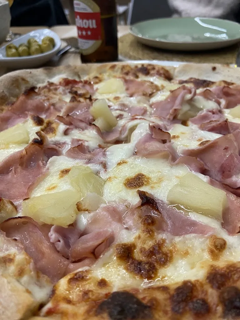 Agora - Restaurant-pizzeria_Pego El_slider_image_3