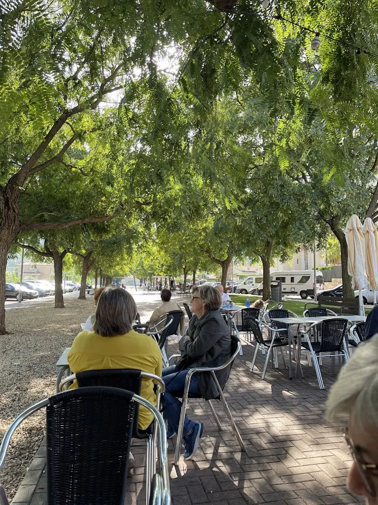 Ricardo del Rosal_Bar La Verdala_Pego El_review