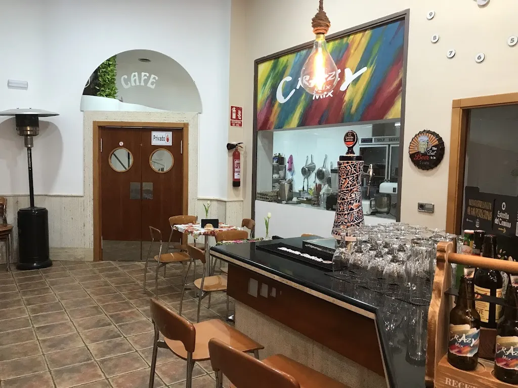 Crazy Mix restaurant in Pego El