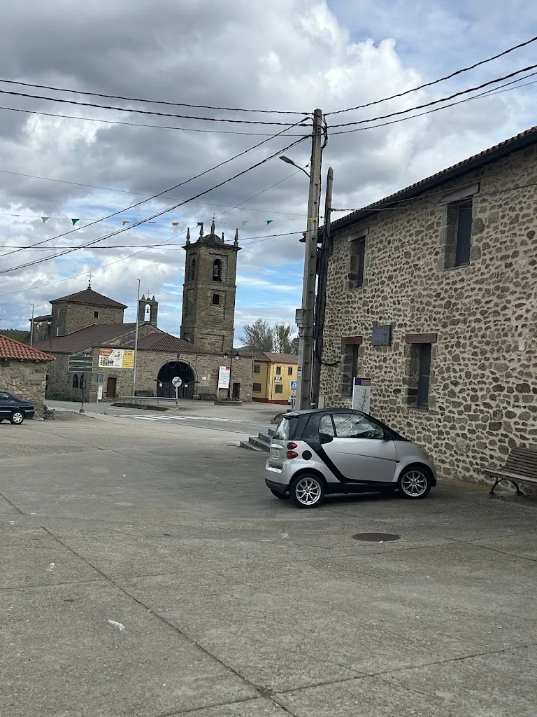 Peyton Boßdorf_Bar La Vereda_Rionegro del Puente_recensione