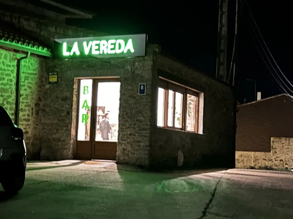 Bar La Vereda_Rionegro del Puente_slider_image_3