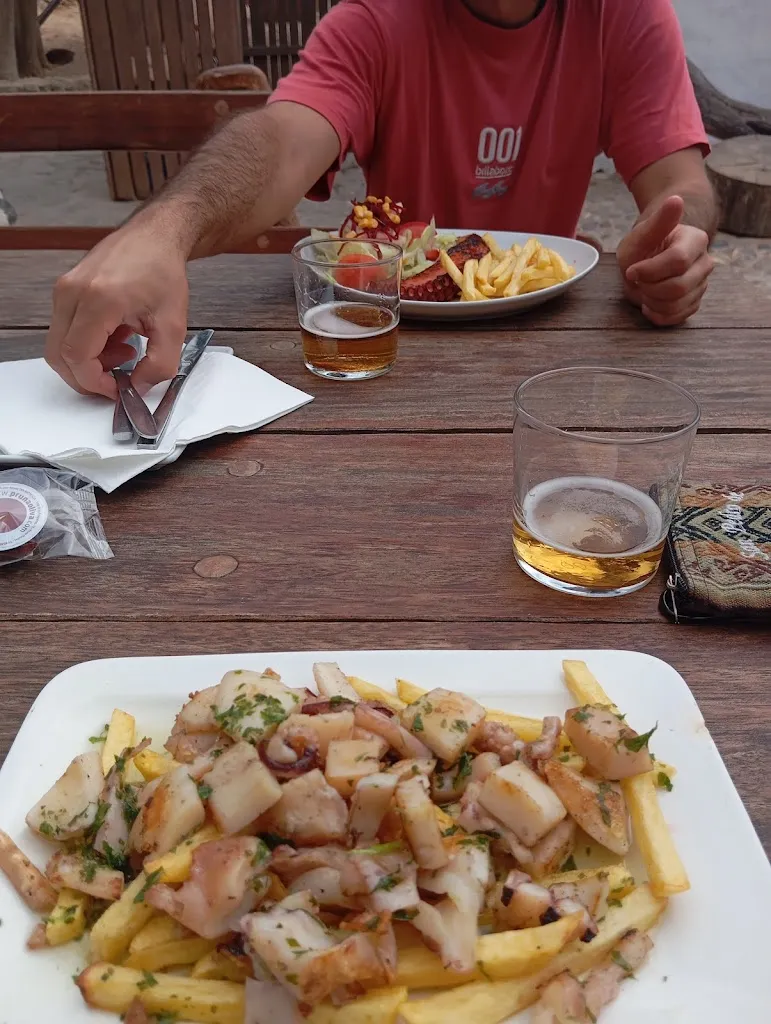 Francesca Pezzetti_Las Dunas • Bar & Lounge_Samir de los Caños_review