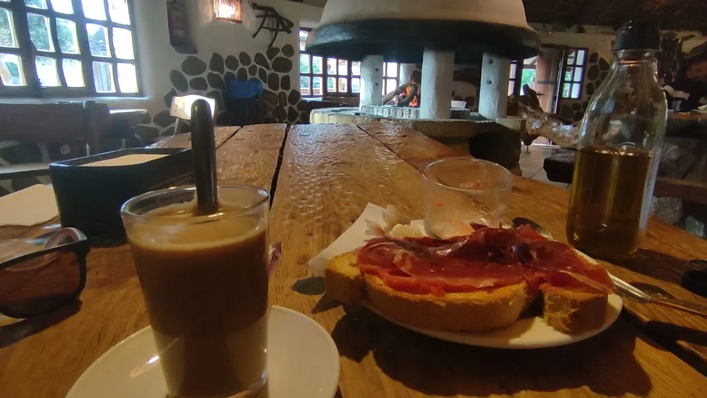 Las Dunas • Bar & Lounge_Samir de los Caños_slider_image_2