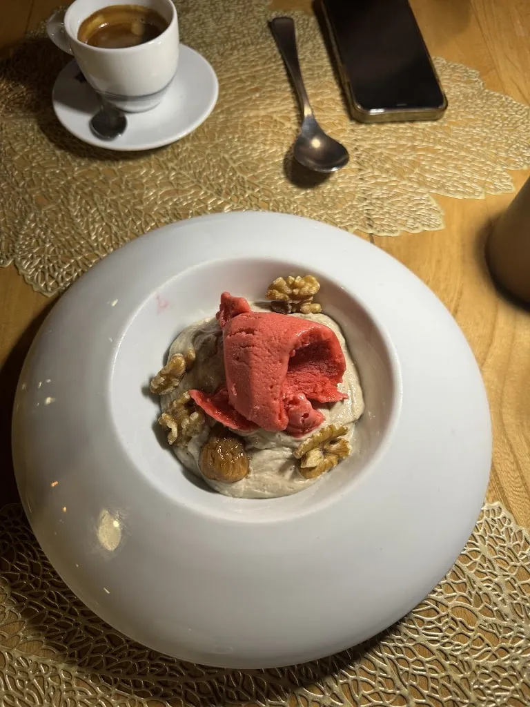 Adriana Cedeno_La Breña Caños de Meca Restaurant_Samir de los Caños_review