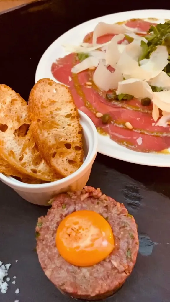 Flow Restaurant & Bar_Porto_slider_image_2