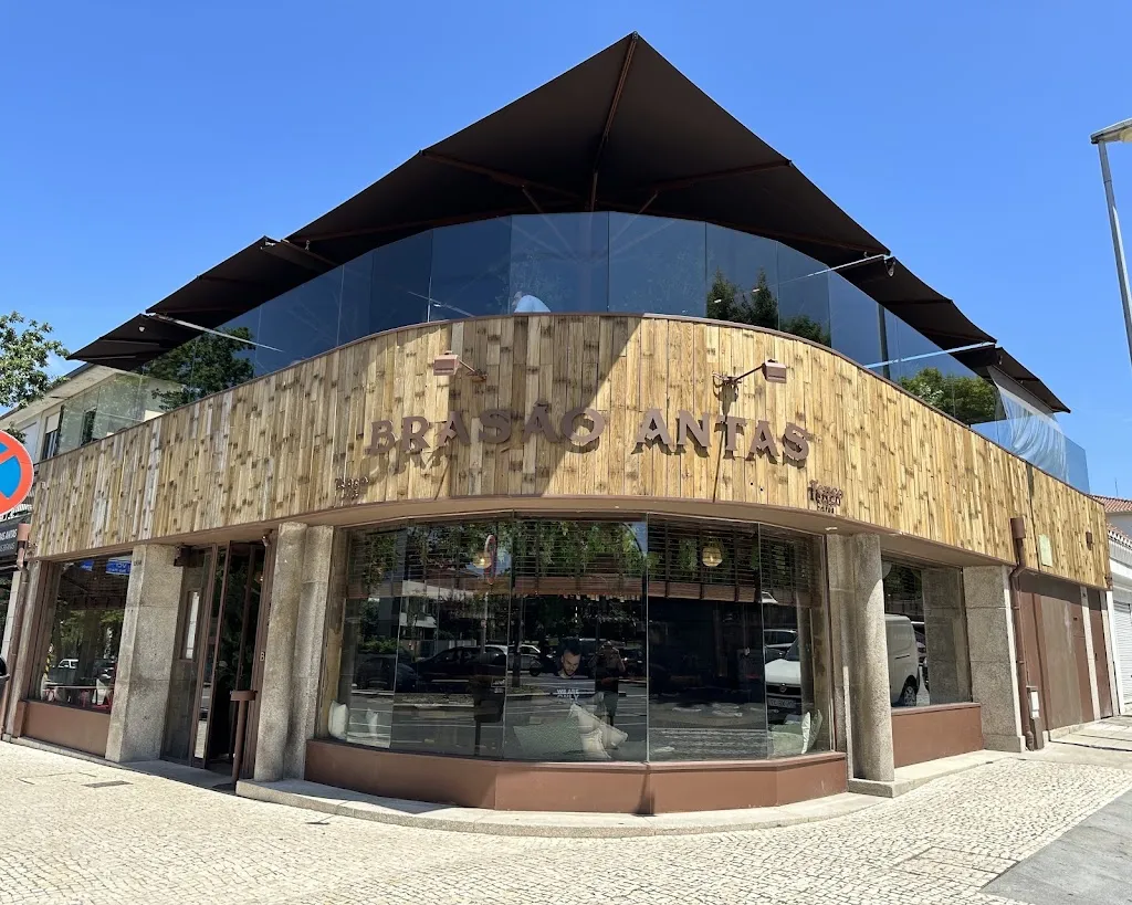 Brasão Antas_Porto_slider_image_1