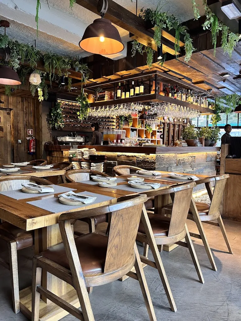 Brasão Antas_Porto_slider_image_3