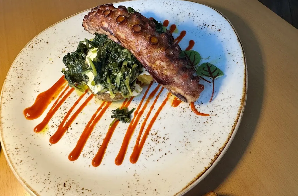 éLeBê Baixa_Porto_slider_image_3