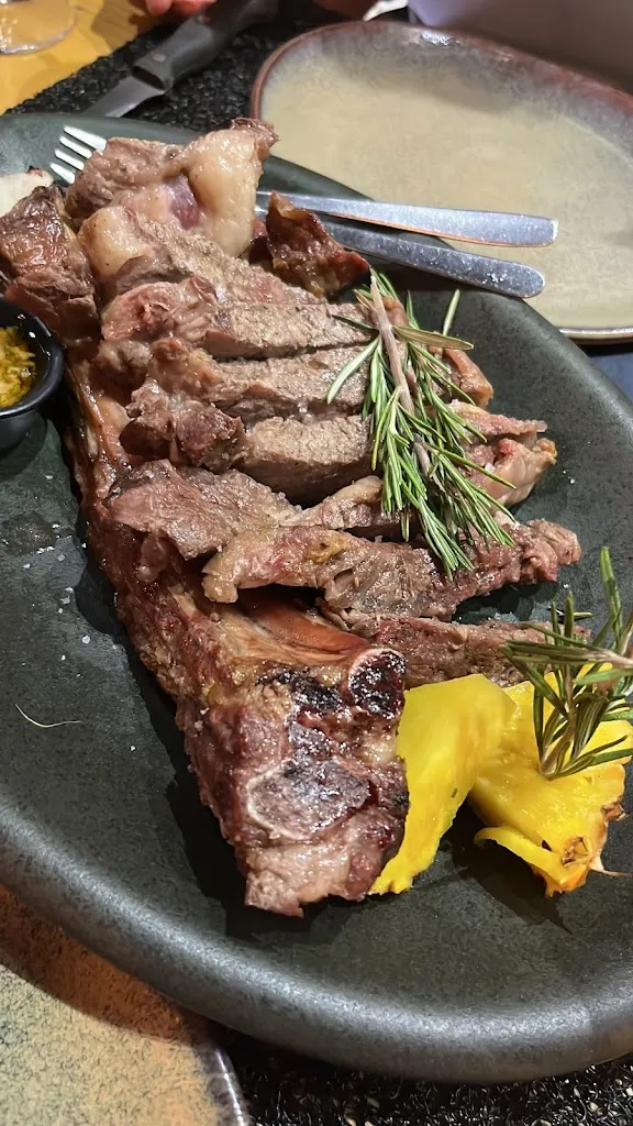 Tony DeCotiis_Badio restaurant_Porto_review