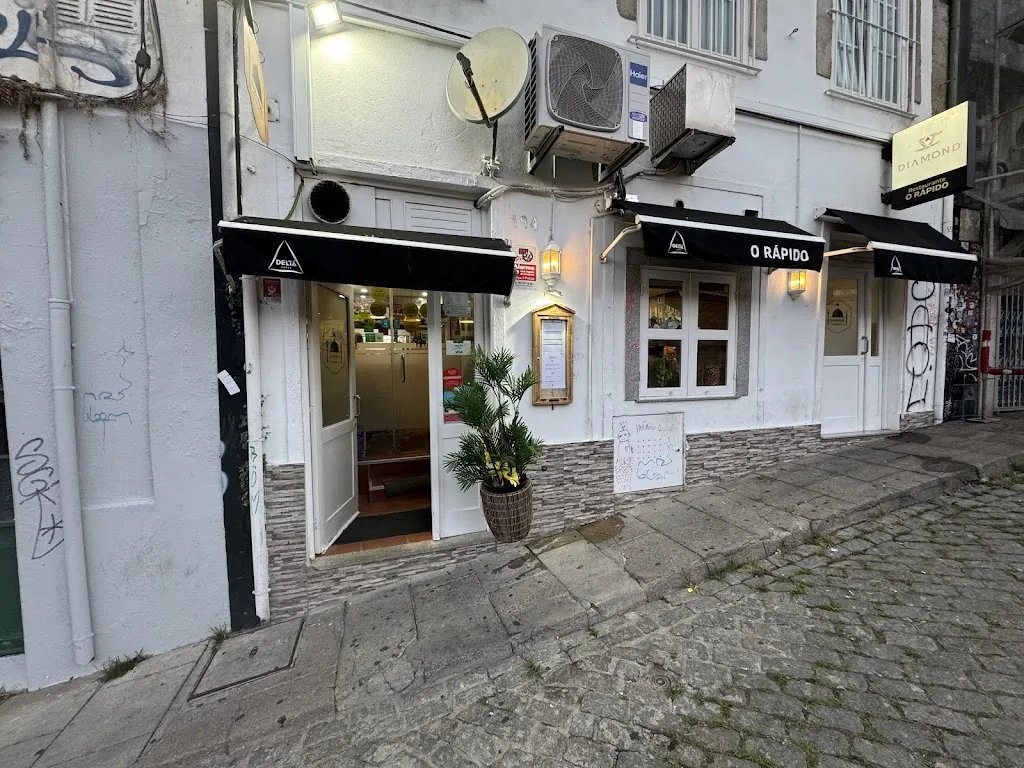 pcarruth2_O Rápido_Porto_avis