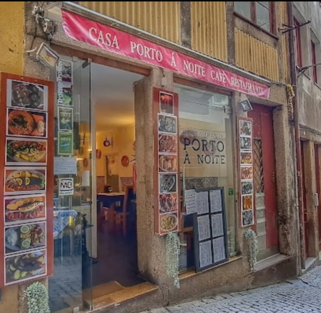 Porto Á Noite_Porto_slider_image_1