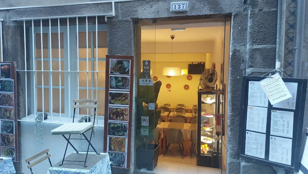 Porto Á Noite_Porto_slider_image_3