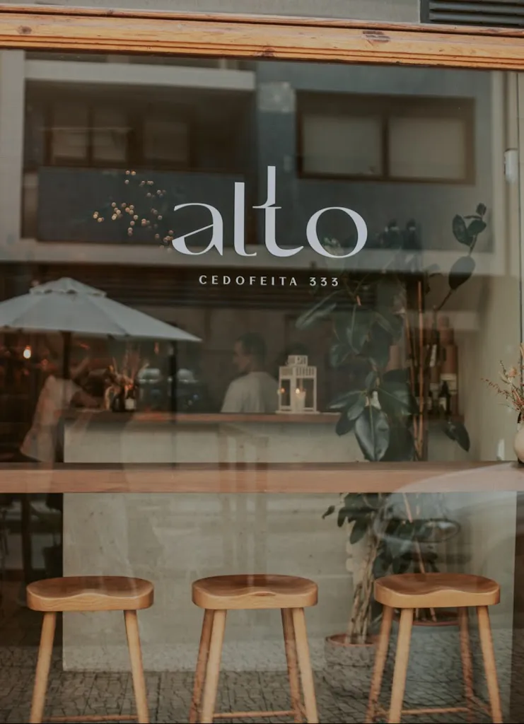 Alto Porto restaurant in Porto