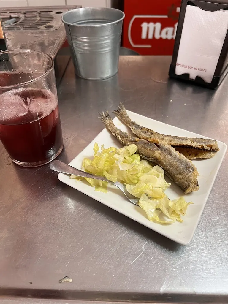 M. Sani_Bar Villanueva_Vícar_review