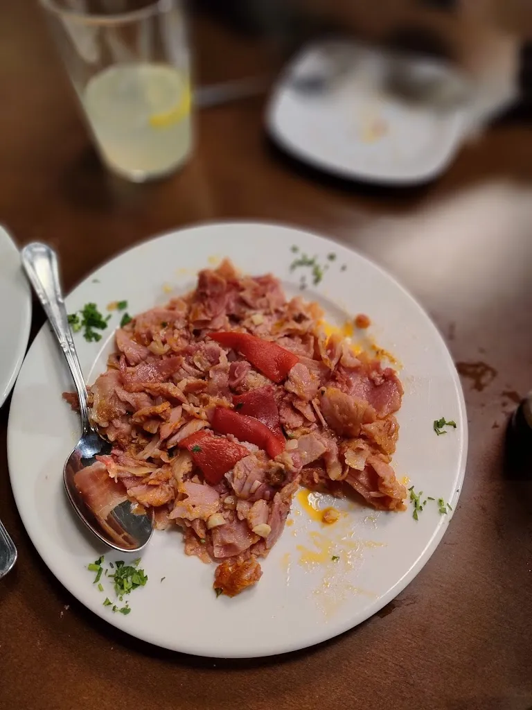 M M. M._La Cueva de la Marina_Santa Eufemia del Barco_recensione