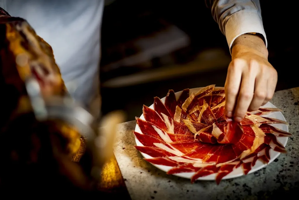 La Cueva de la Marina_Santa Eufemia del Barco_slider_image_3
