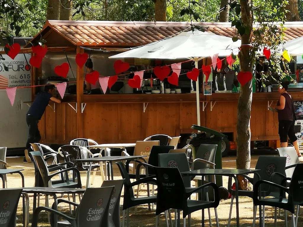 Jorge Palacio Morán_Chiringuito la tablada_Santibáñez de Tera_review