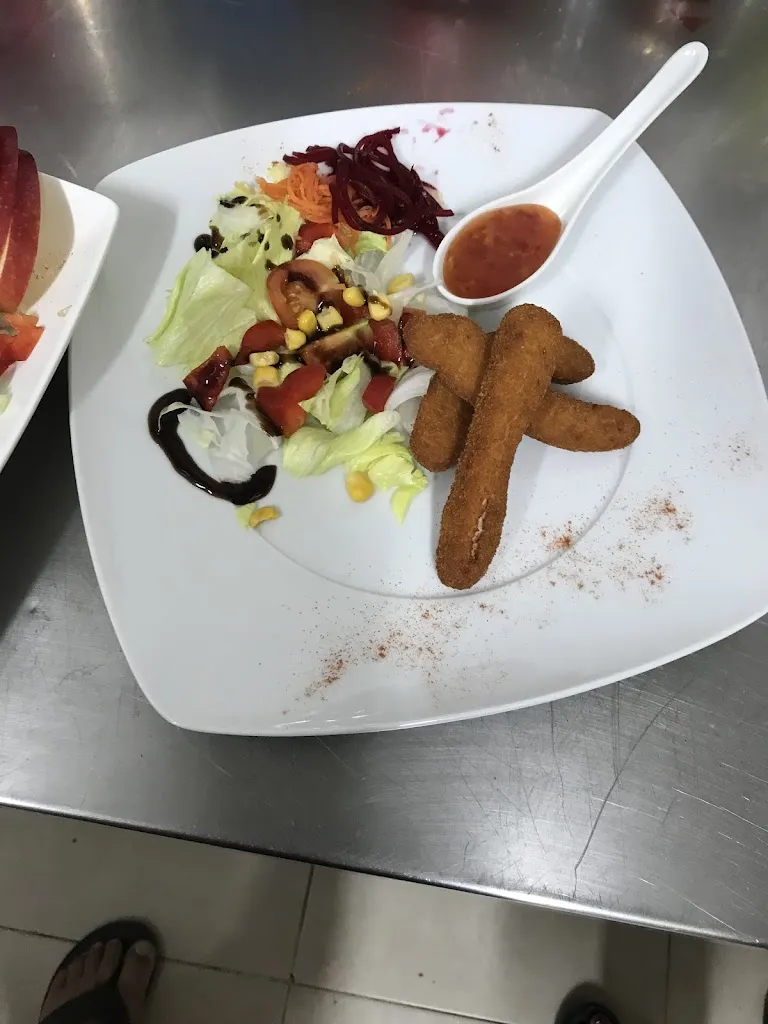 Menu_Heathers Bar_Zurgena_image_3