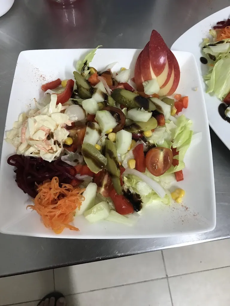 Menu_Heathers Bar_Zurgena_image_7