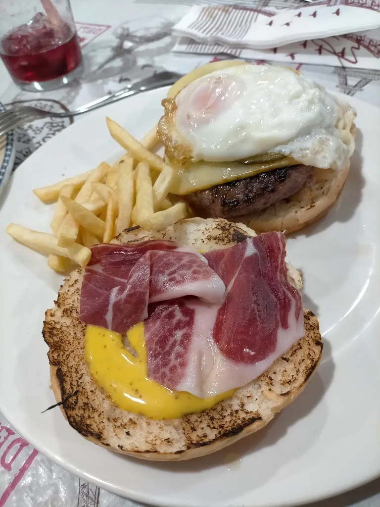 Restaurante cervecería Zátara, S.L._Santa María de la Vega_slider_image_3