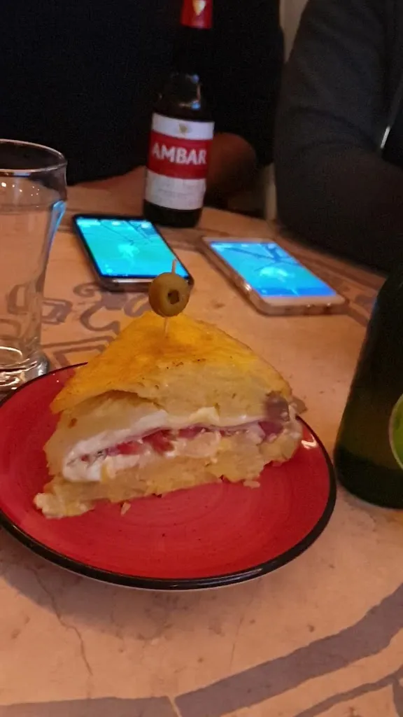 Café Scriptorium & Terraza La Zona_Tábara_slider_image_2