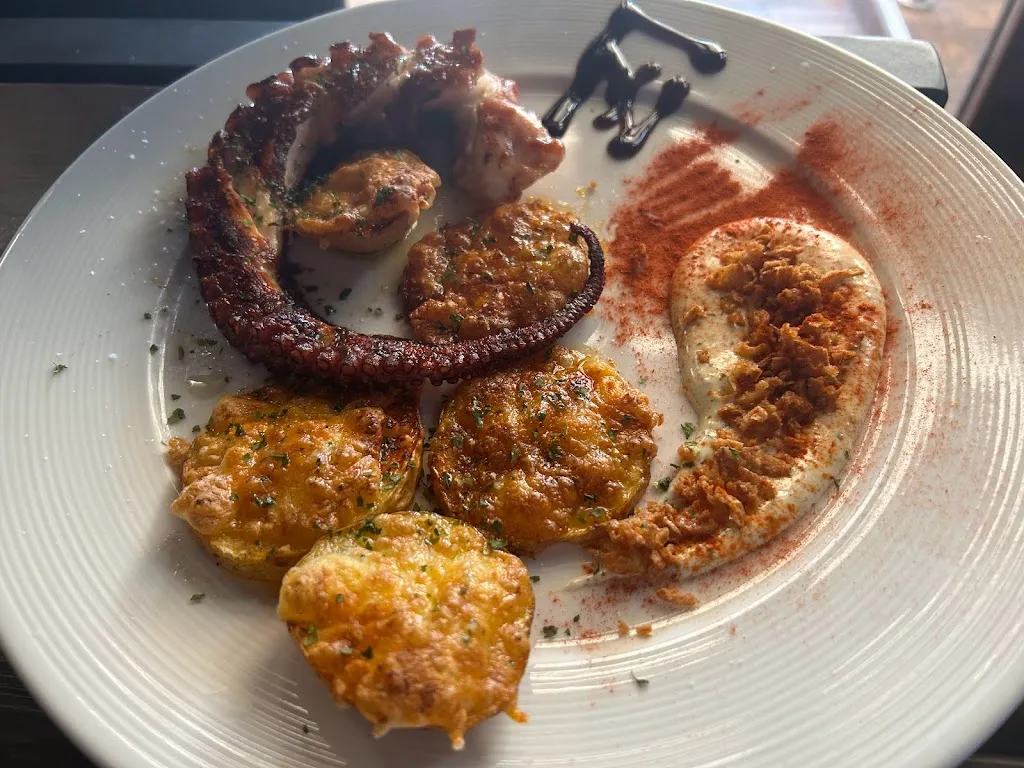 Café Scriptorium & Terraza La Zona_Tábara_slider_image_3