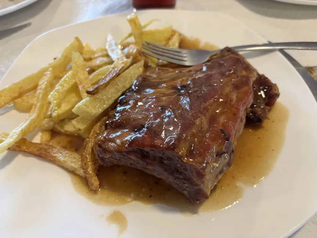 Restaurante Fijo´s bar_Santovenia_slider_image_3