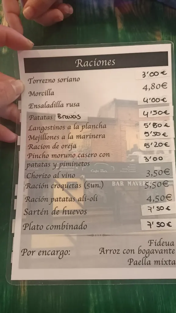 Menu_Café-Bar Burguer Maverick_Santovenia_image_3