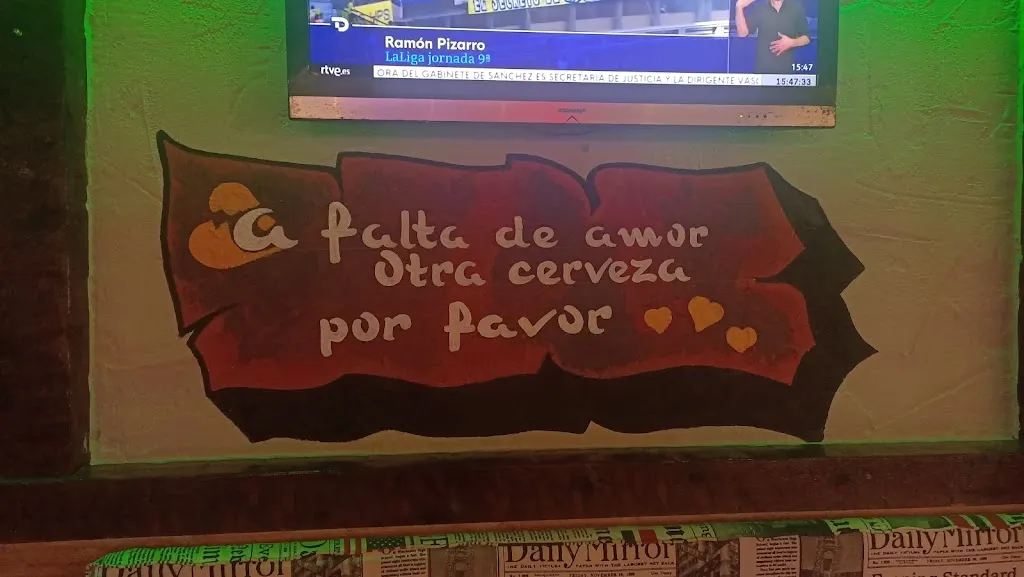 Enkilero Anonymous_Café-Bar Burguer Maverick_Santovenia_review