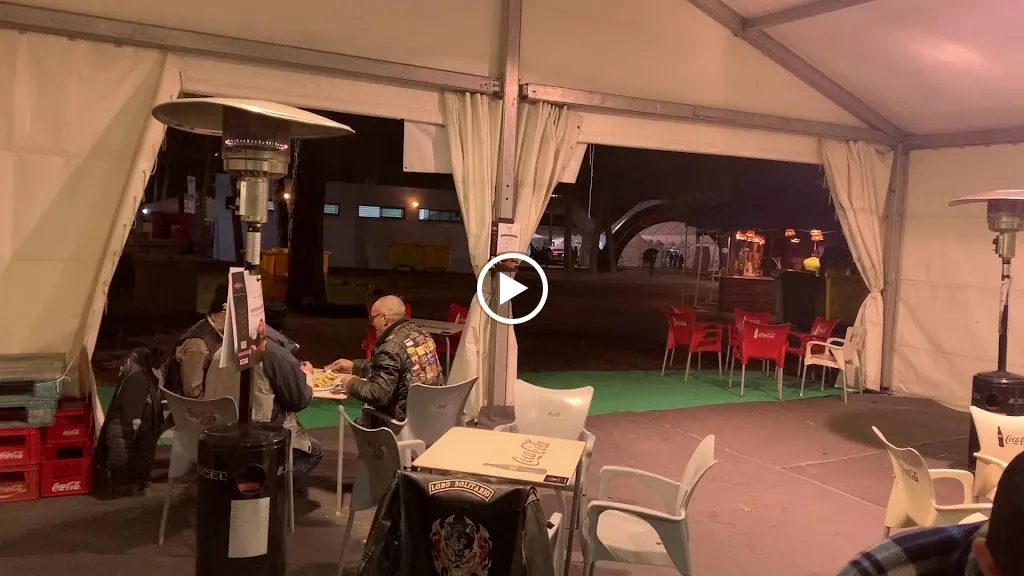 Café-Bar Burguer Maverick_Santovenia_slider_image_2