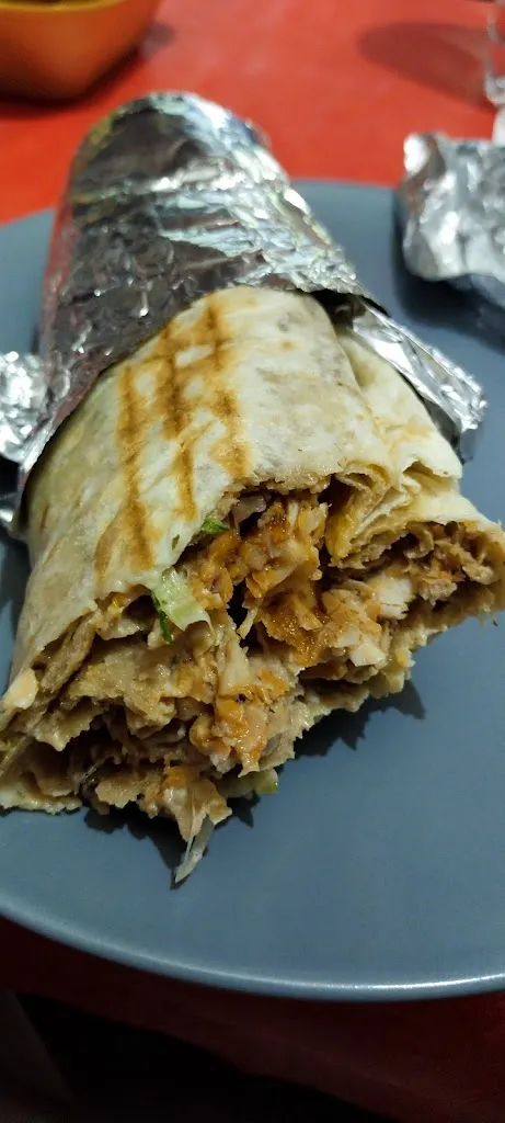 Silvia Morales_Grill doner kebab_Santovenia_review
