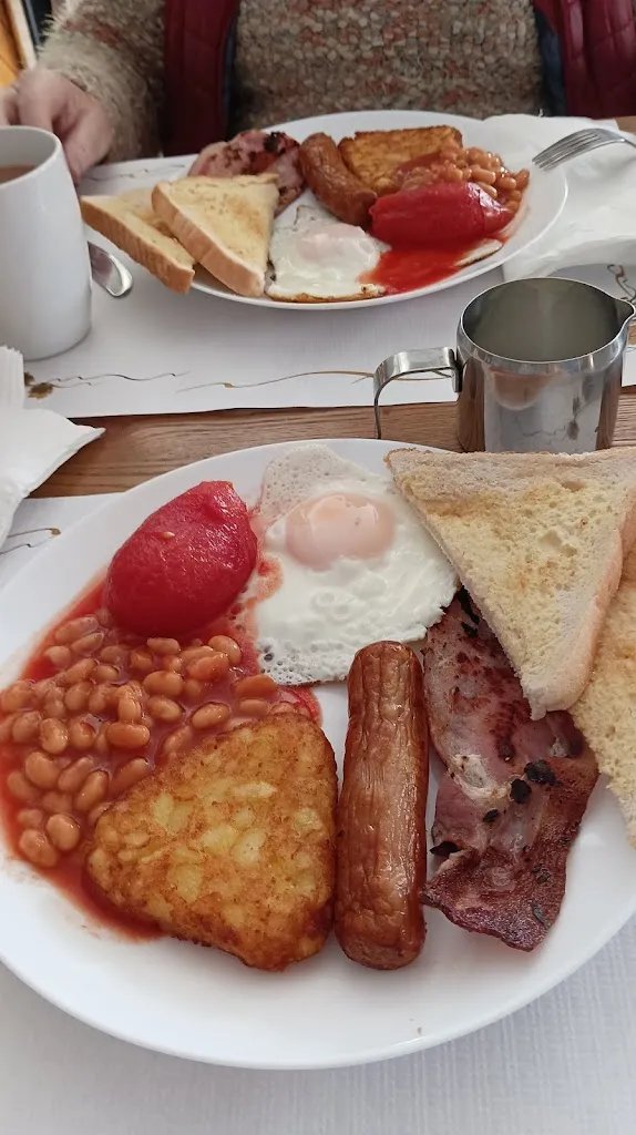 John Alexander Smith_Arena music and sport_Zurgena_review