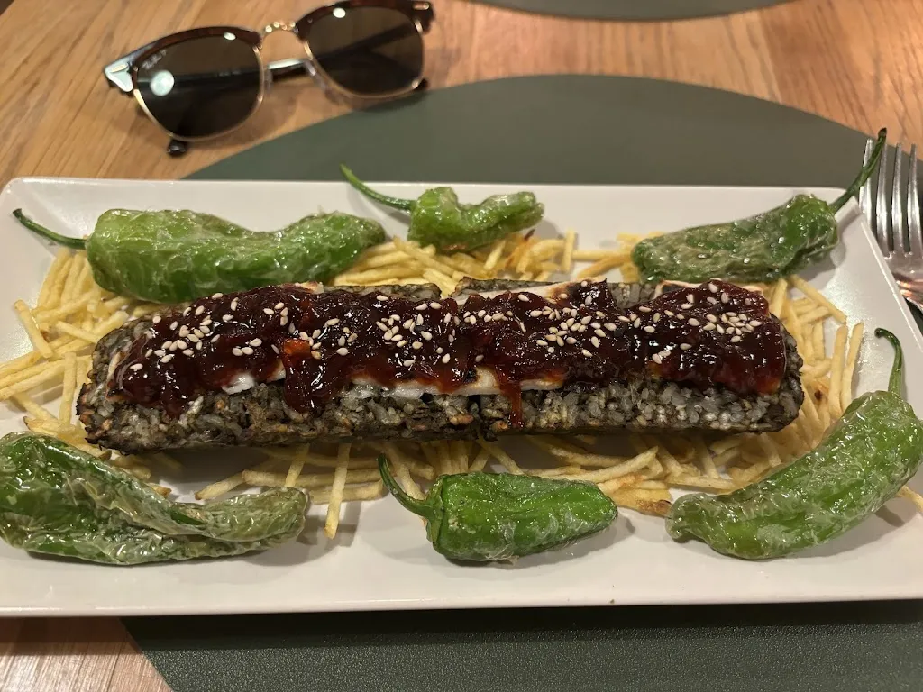 Kate Beavis_Hakuna Matata Veggie_Torre del Valle La_review