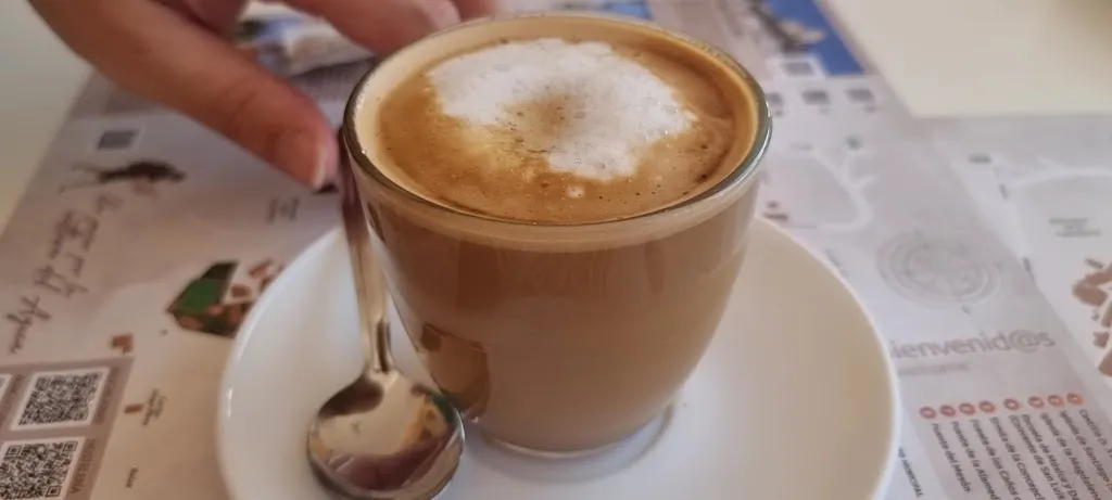 None Ya_Mesón Antonia_Vélez-Blanco_review