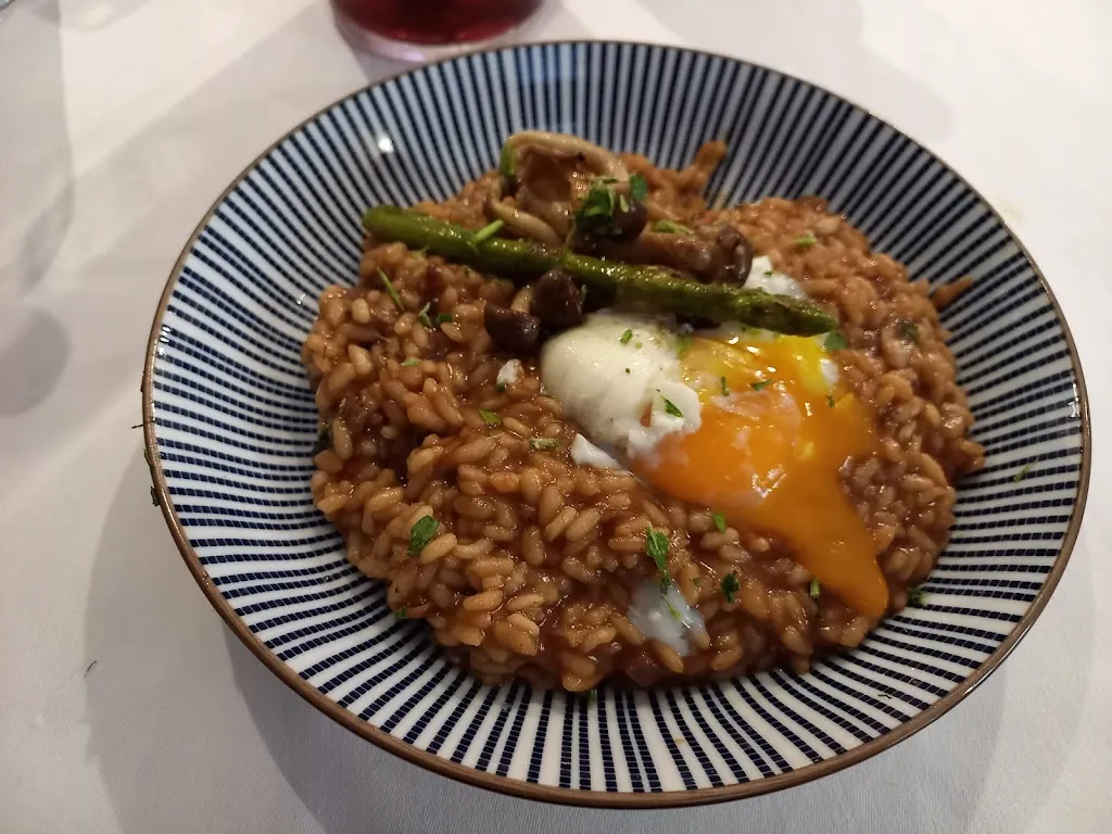 S MU_El Rincón, cocina española y arroces_Uña de Quintana_recensione