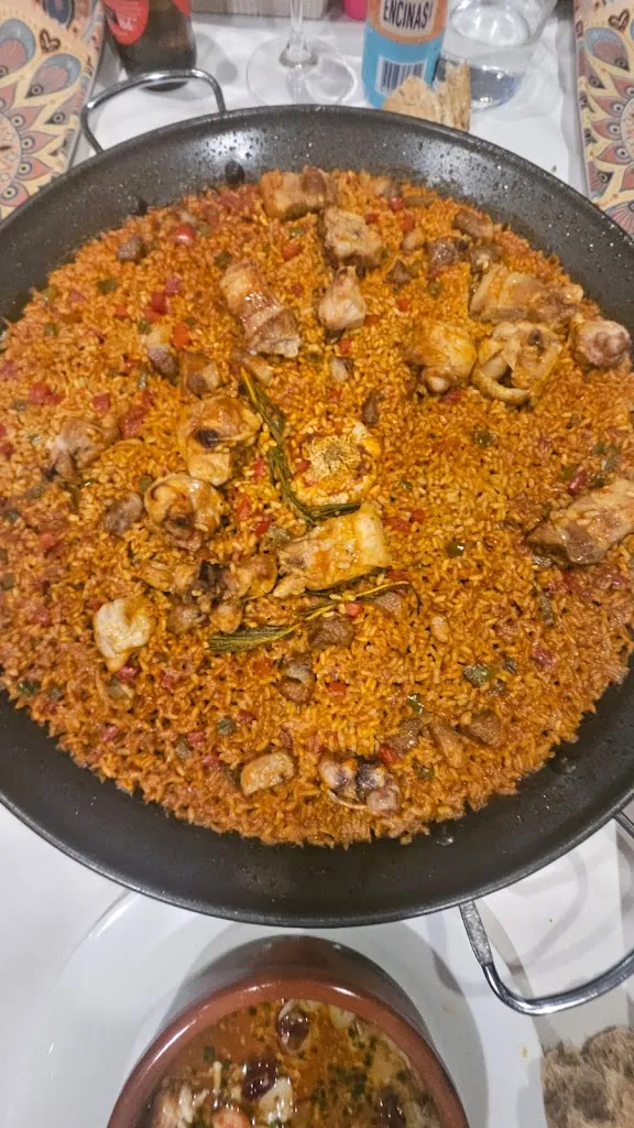 Lau BO_El Rincón, cocina española y arroces_Uña de Quintana_recensione