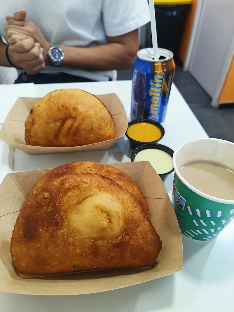 bonny Alejandra Acosta navarro_Q' + DA Restaurante_Uña de Quintana_review