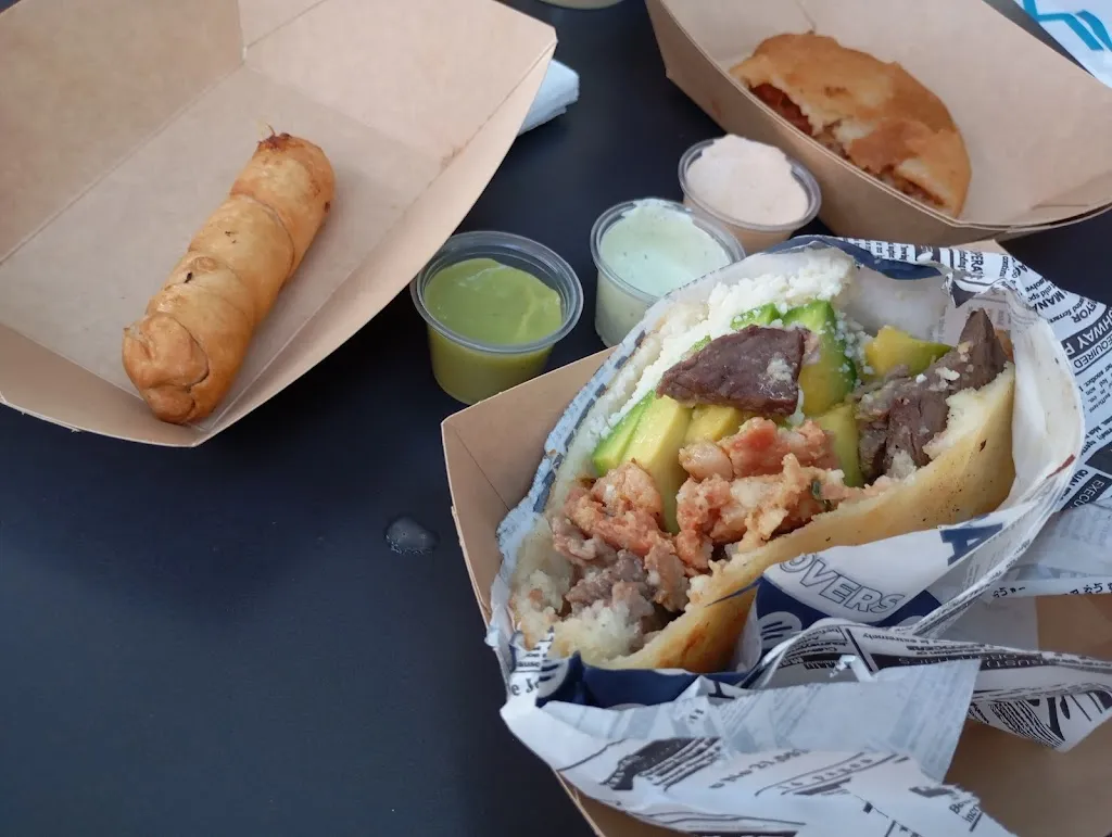 Q' + DA Restaurante_Uña de Quintana_slider_image_3