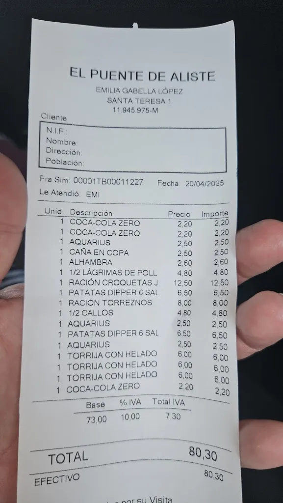 Davinia Gonzalez Carrato_El Puente de Aliste_Valcabado_recensione