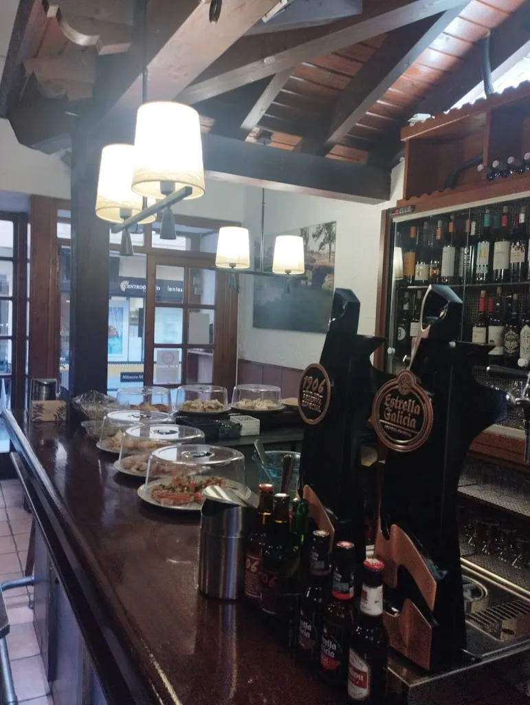 El Puente de Aliste restaurant in Valcabado