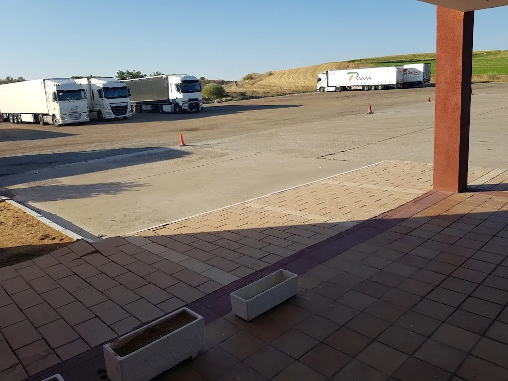 Area de descanso_Vallesa de la Guareña_slider_image_2