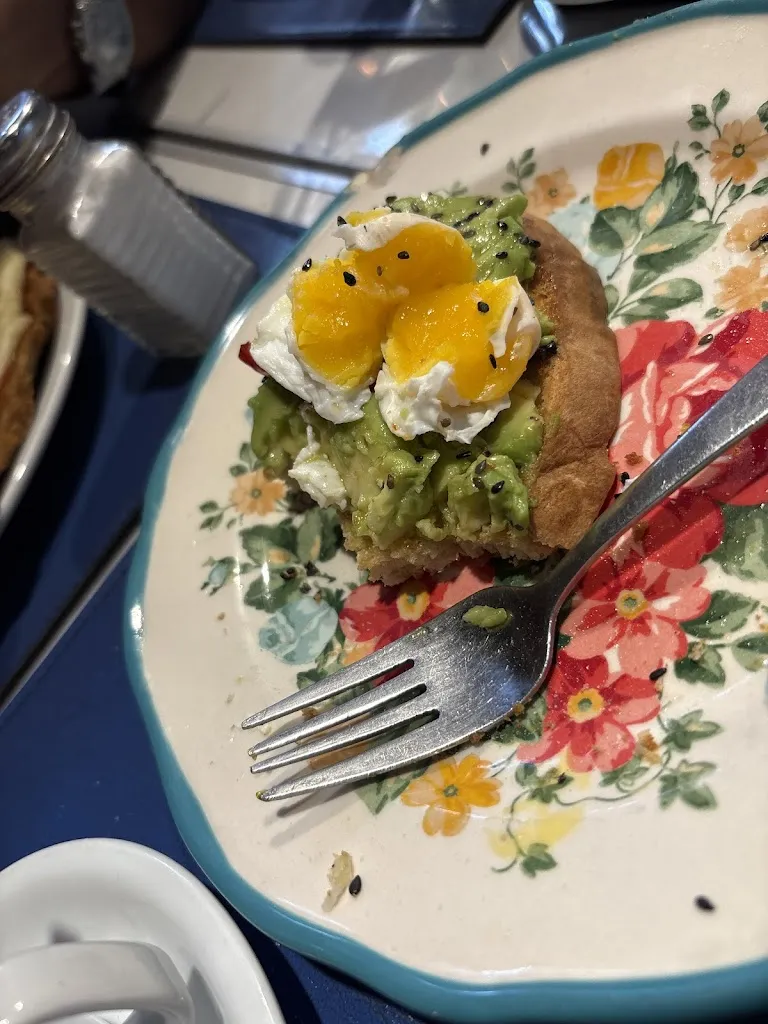 Narella Orellano_Guava_San Justo_review