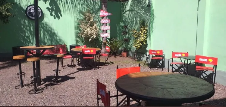 Algo Distinto Rock Bar restaurant in San Justo