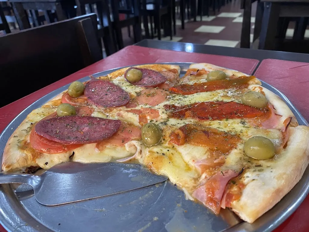 Domenica Pizza y Cafe_San Justo_slider_image_3