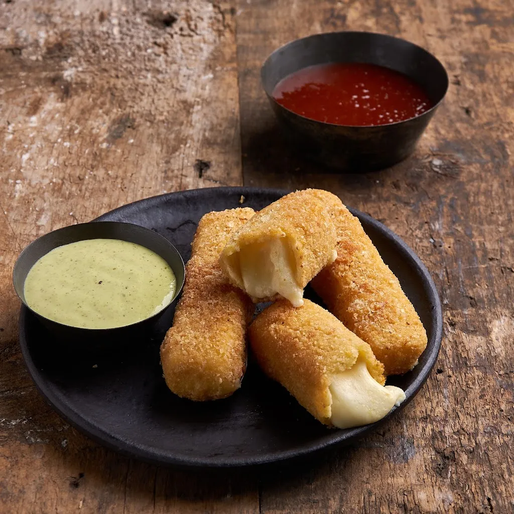 CANNIBALE Burger_San Justo_slider_image_3