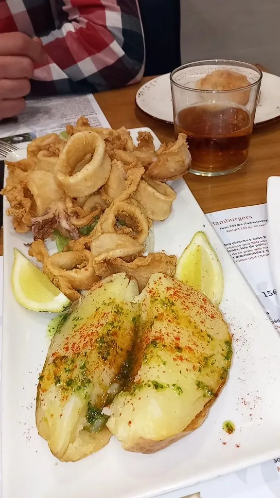 Restaurante Hostal Sociedad_Vélez-Blanco_slider_image_2