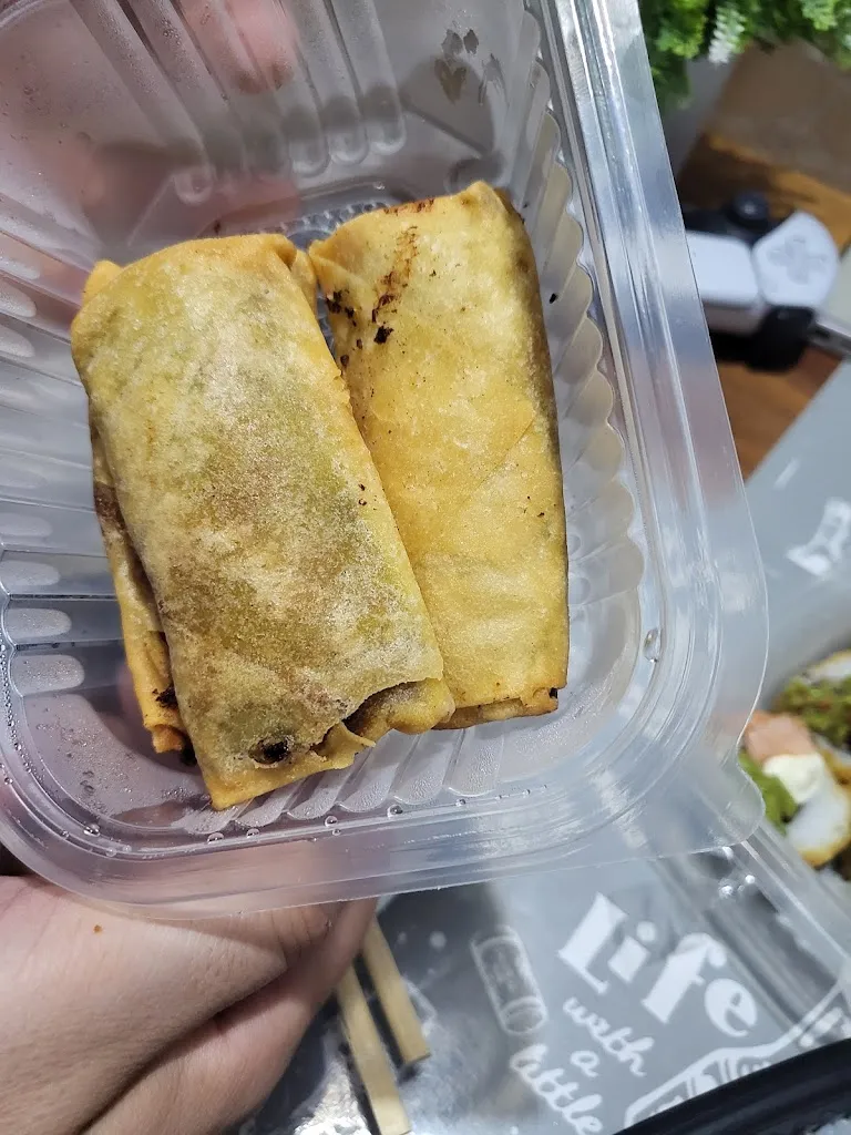 Paulina Lillo_MIHANA Sushi - San Justo_San Justo_review