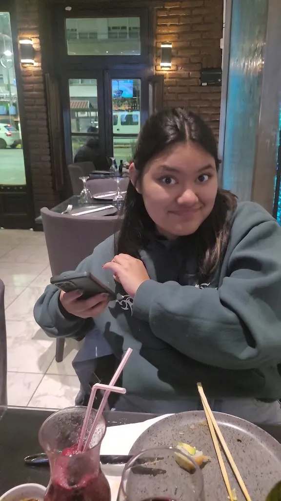 turco plottier_Amida Sushi-Wok_San Justo_review