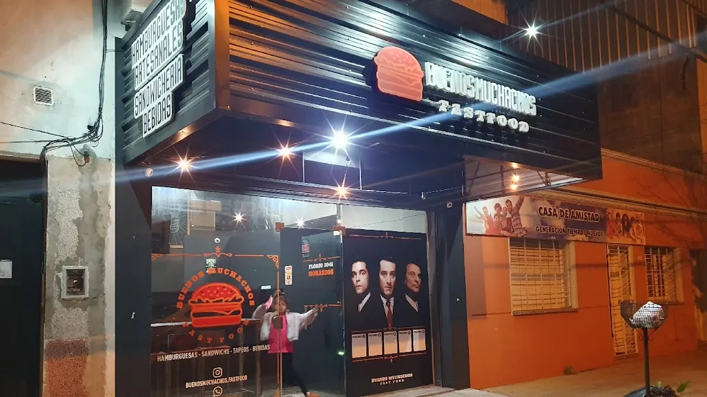 Buenos Muchachos_San Justo_slider_image_1