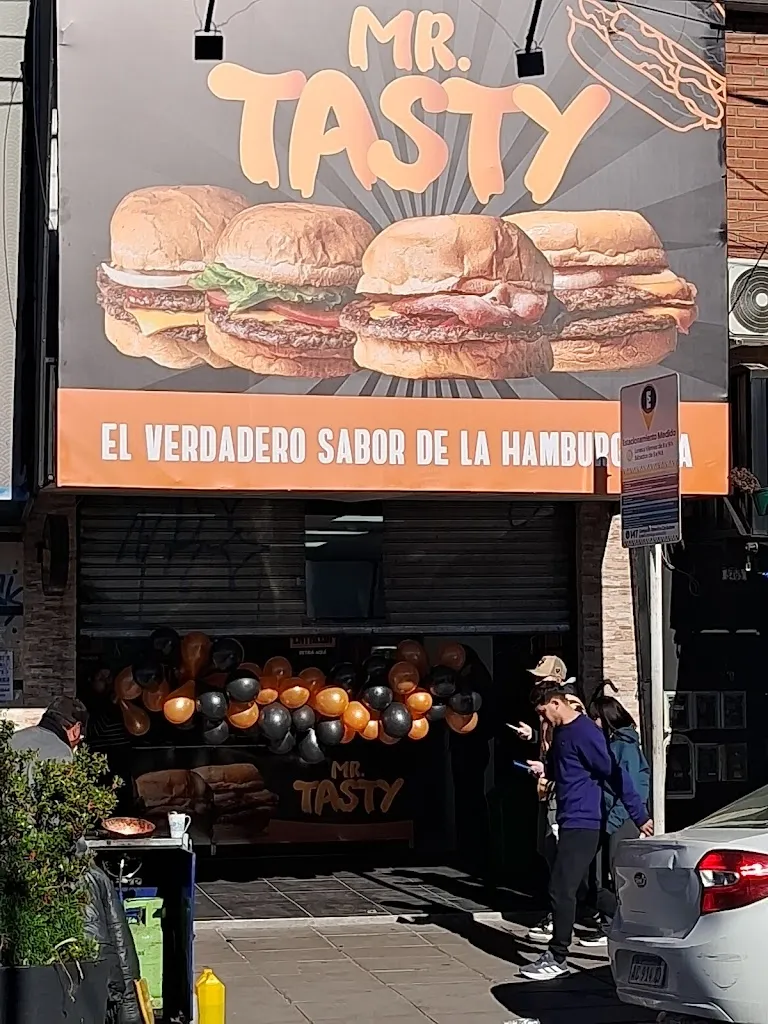 Mr Tasty San Justo_San Justo_slider_image_2